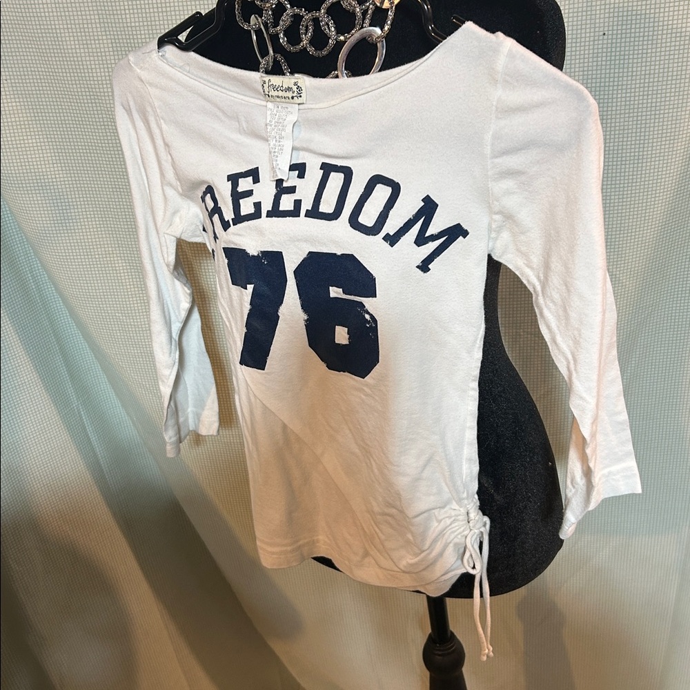 Vintage Next Era White Freedom 76 Long Sleeve Top super cute Size medium